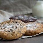 a few cookies on a plate, an example pf one of 700+ foods we can check for intolerance of